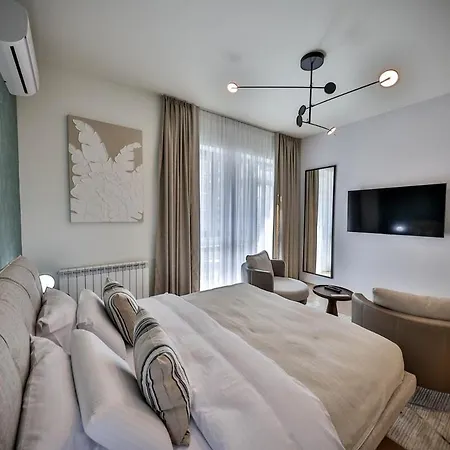 Zigzag Waterfront Scala