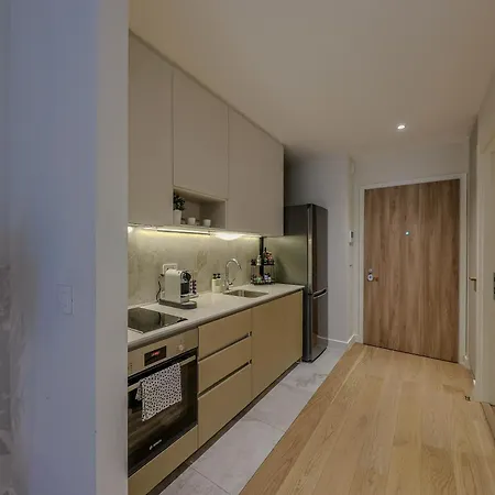 Zigzag Waterfront Scala 베오그라드